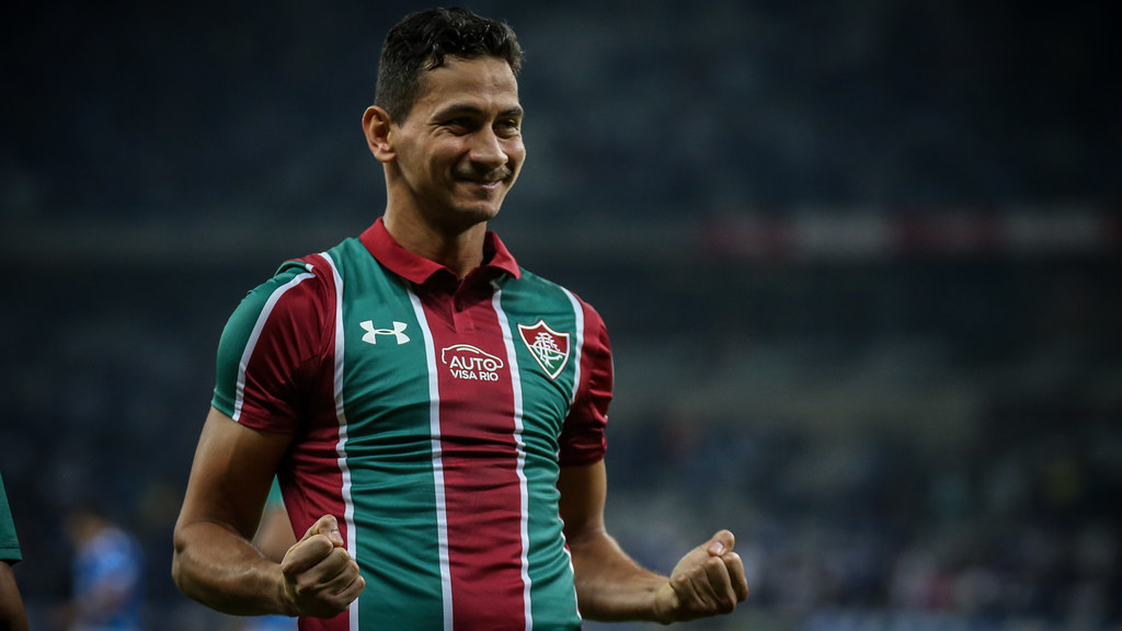 Jogador do Fluminense Paulo Ganso teste positivo para Covid-19