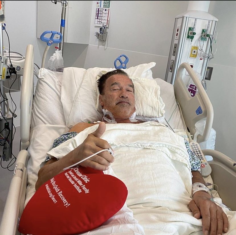 Arnold Schwarzenegger diz que se sente “fantástico” após cirurgia no coração