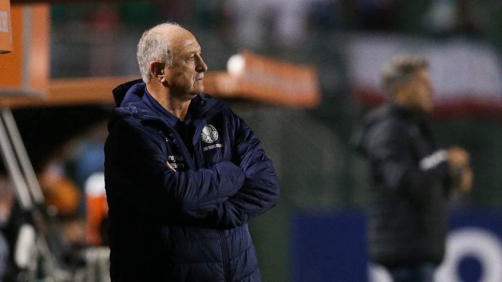 Cruzeiro anuncia Felipão como novo técnico