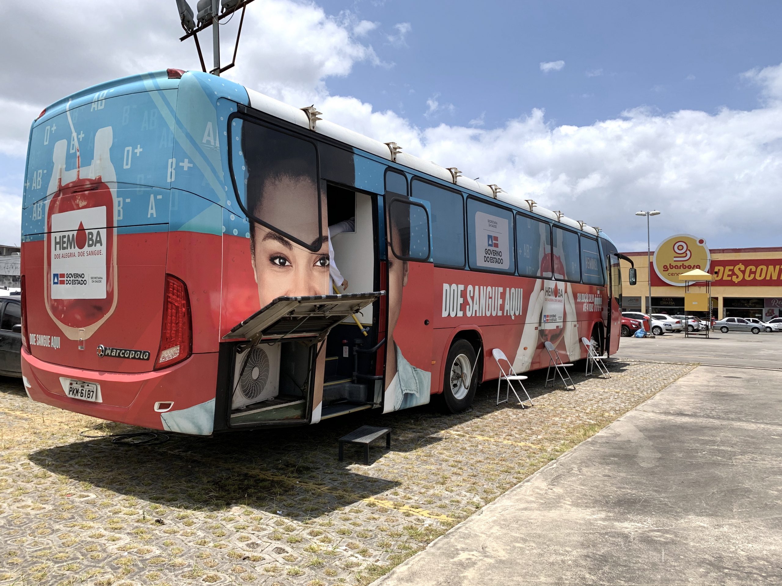 Hemóvel: Unidades móveis atendem Rótula do Abacaxi e São Cristóvão