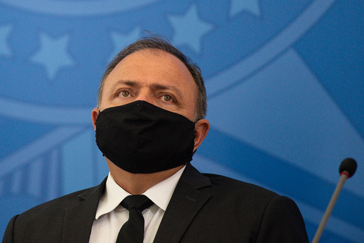 Em BH, ministro Pazuello participa de método de combate à dengue, Zika e chikungunya