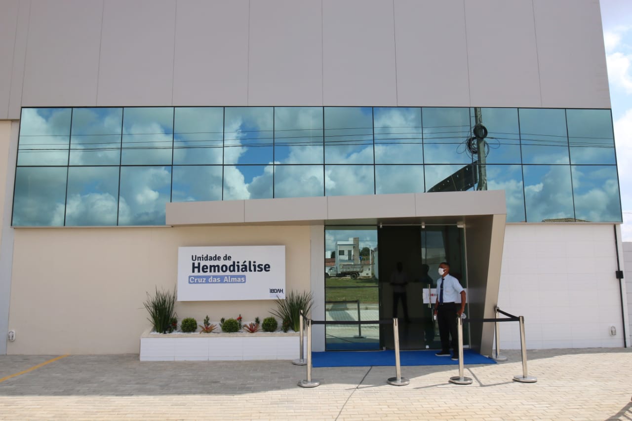 Unidade de Hemodiálise Cruz das Almas já atendeu 69 pacientes em apenas um mês de funcionamento