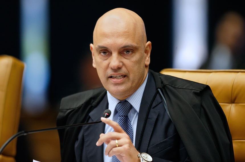 Ministro do STF Alexandre de Moraes está com covid-19