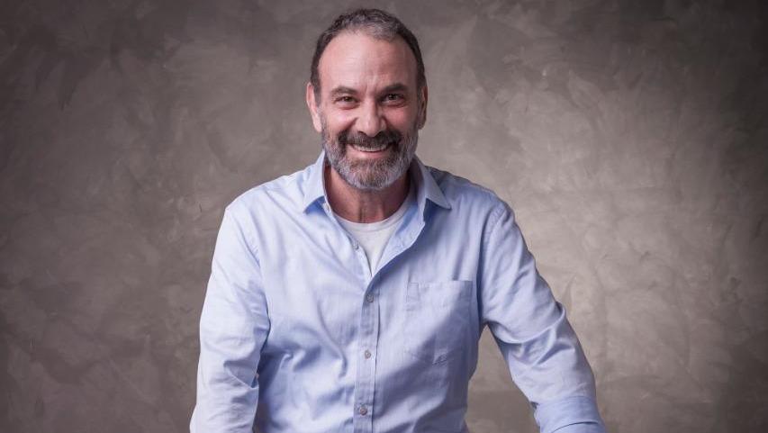 Marco Ricca tem alta hospitalar após semanas internado devido à Covid-19