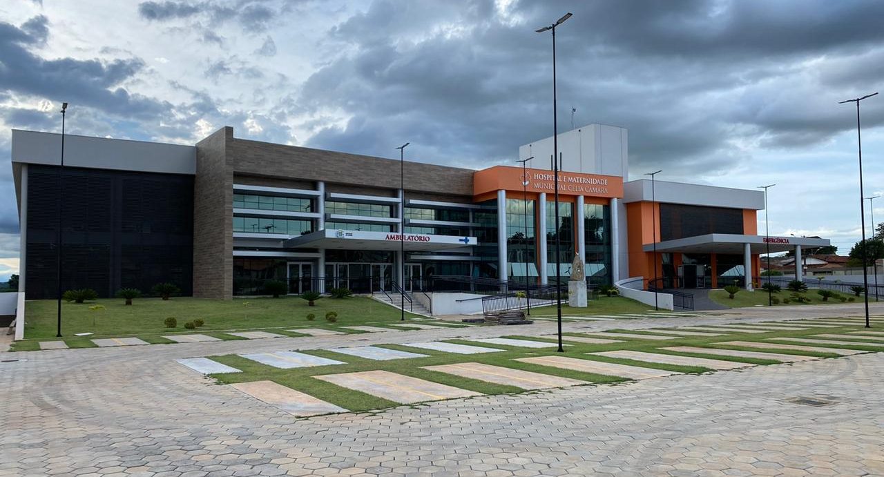 Maior maternidade pública do Brasil é inaugurada em Goiânia