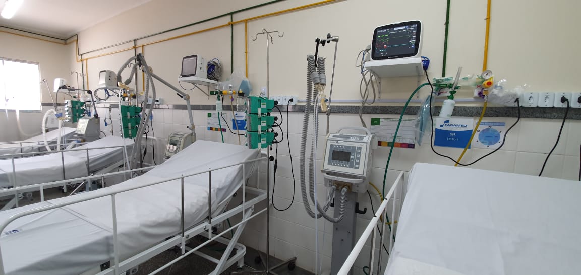 Vice-governador da Bahia inaugura leitos de UTI Covid-19 no município de Barra