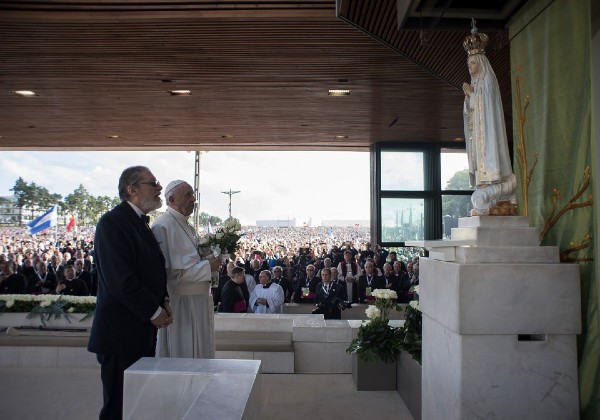 Médico pessoal do papa morre após ser infectado pelo Covid-19