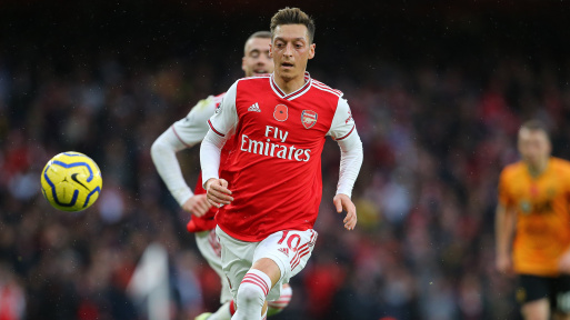 Meio-campista Mesut Özil confirma saída do Arsenal para o Fenerbahce