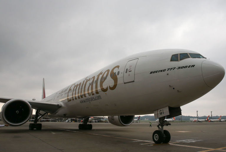 Ômicron causa mais de 4 mil cancelamentos de voos nesse domingo