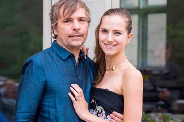 Casal milionário finge ser pobre para furar fila da vacina contra Covid-19