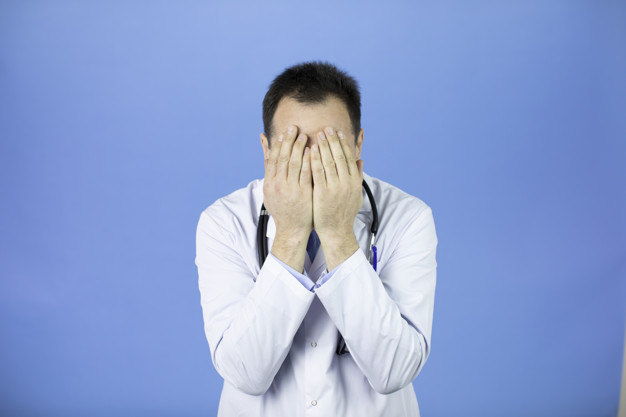 Mais de 800 processos por erro médico tramitam na Justiça do Ceará