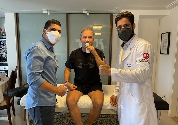 Mesmo em recuperação, secretário de Saúde da Bahia retorna ao trabalho