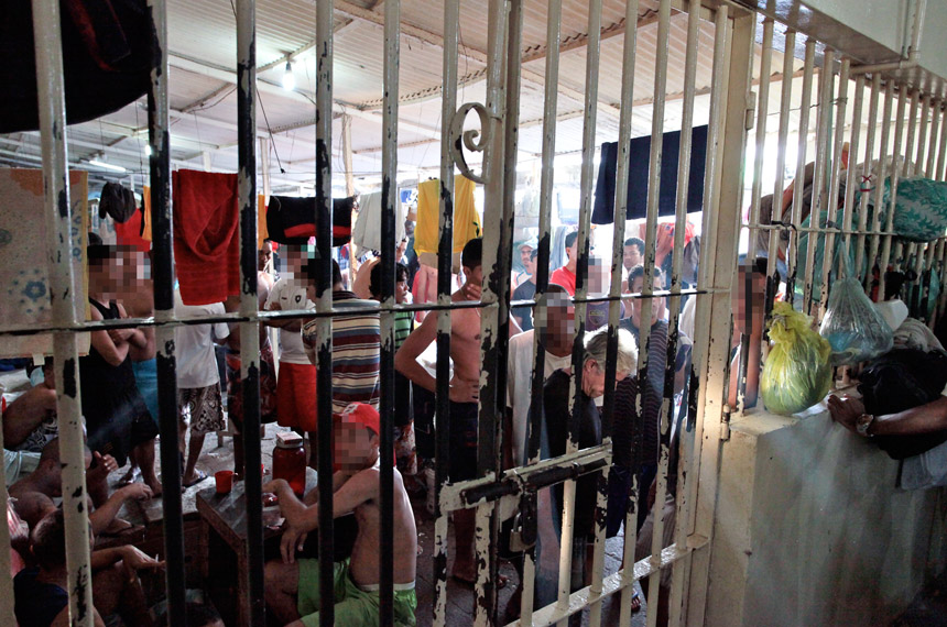 Óbitos por covid-19 em presídios sobem 190%