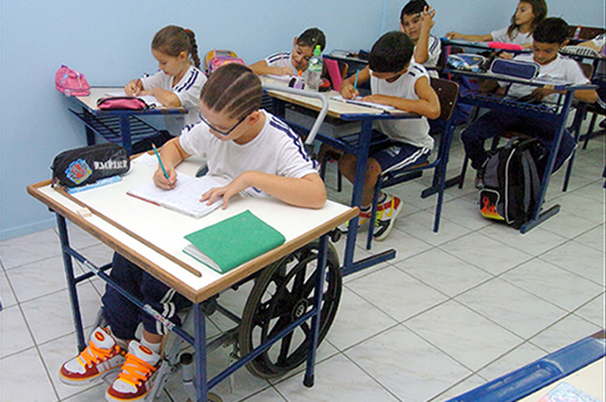 Salvador inicia matrícula escolar para pessoas com deficiência nesta quinta (8) 