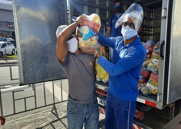 Operação Cesta Básica em Salvador segue com entrega de alimentos nesta terça (27)