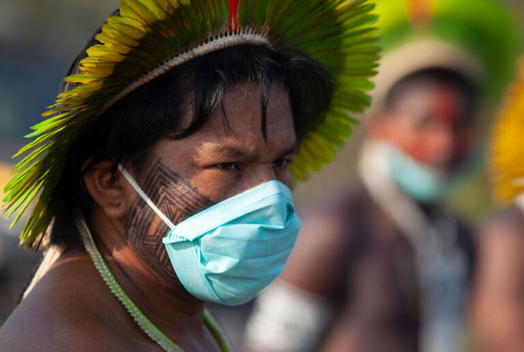Associação Ianomâmi denuncia troca de ouro por vacina contra Covid-19