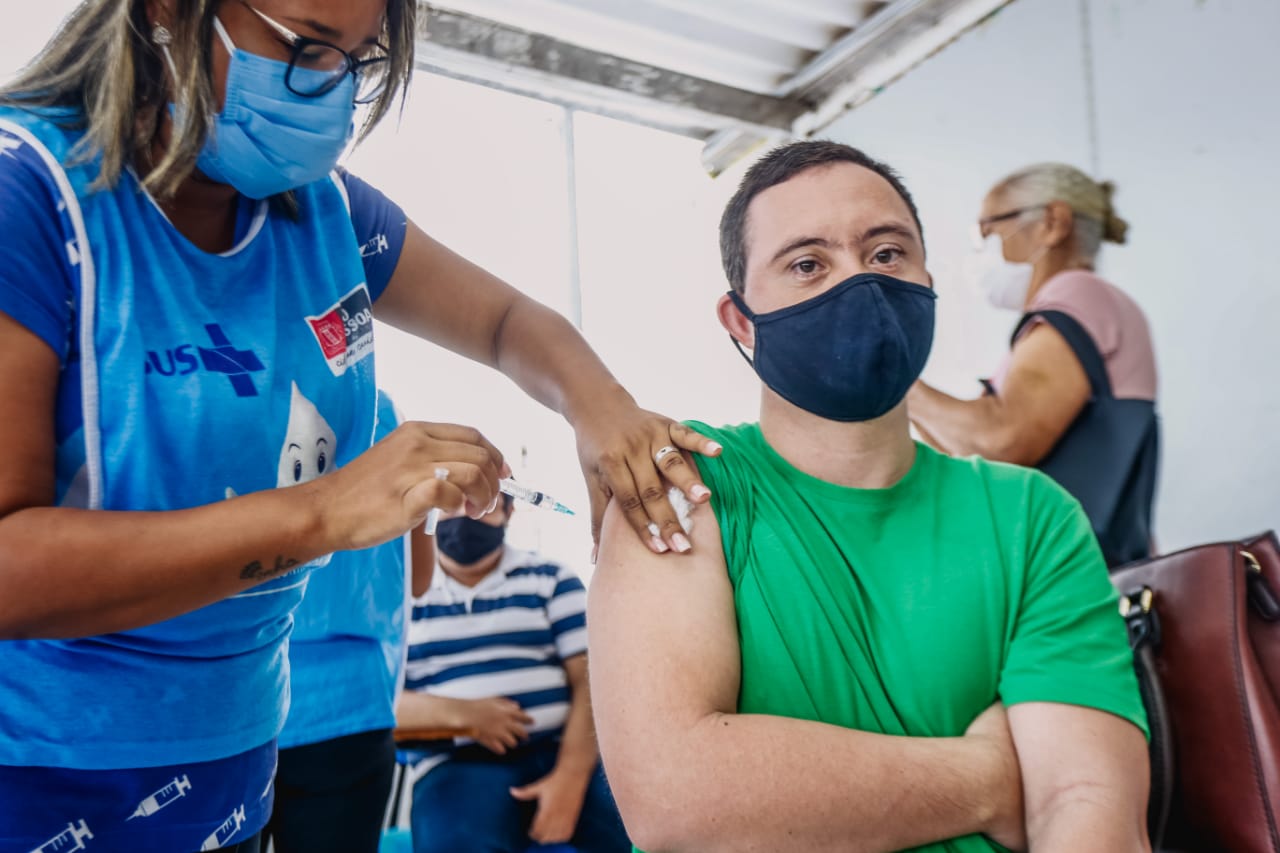 Pessoas com Síndrome de Down devem se cadastrar para vacinação em Salvador
