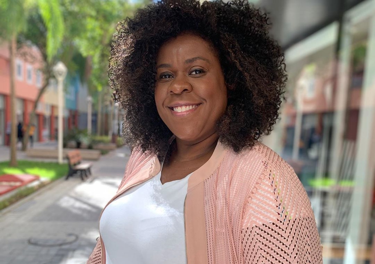 Atriz Cacau Protásio é internada em estado grave e passa por cirurgia