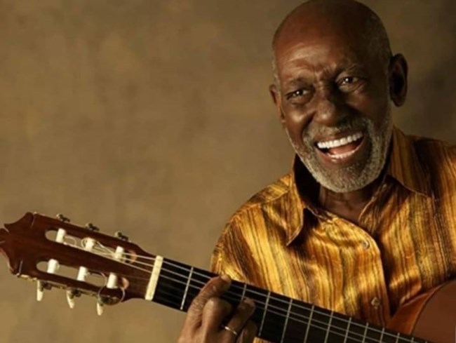 Sambista Nelson Sargento morre aos 96 anos de Covid-19