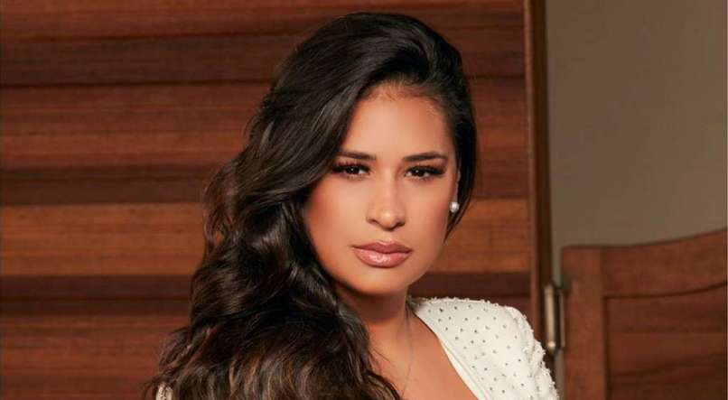 Simone, dupla de Simaria, retira útero por sangramentos após o parto