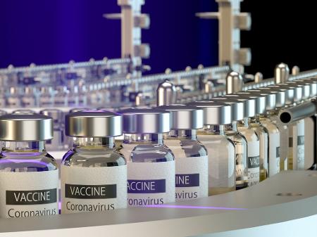 Brasil recebeu neste sábado novo lote de IFA suficiente para produzir 6 milhões de doses da AstraZeneca