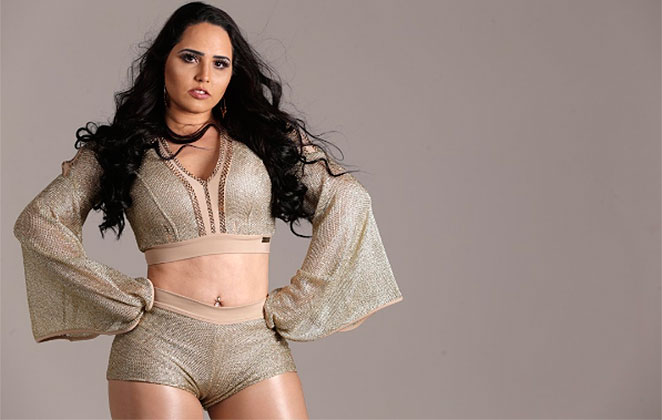 Perlla comenta quinta cirurgia estética nos seios : “Estou bem linda”