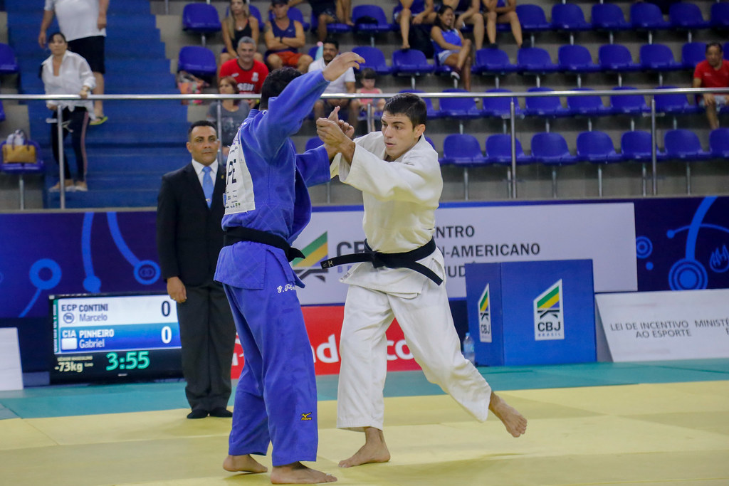 Funcionários de hotel com judocas brasileiros no Japão testam positivo para Covid