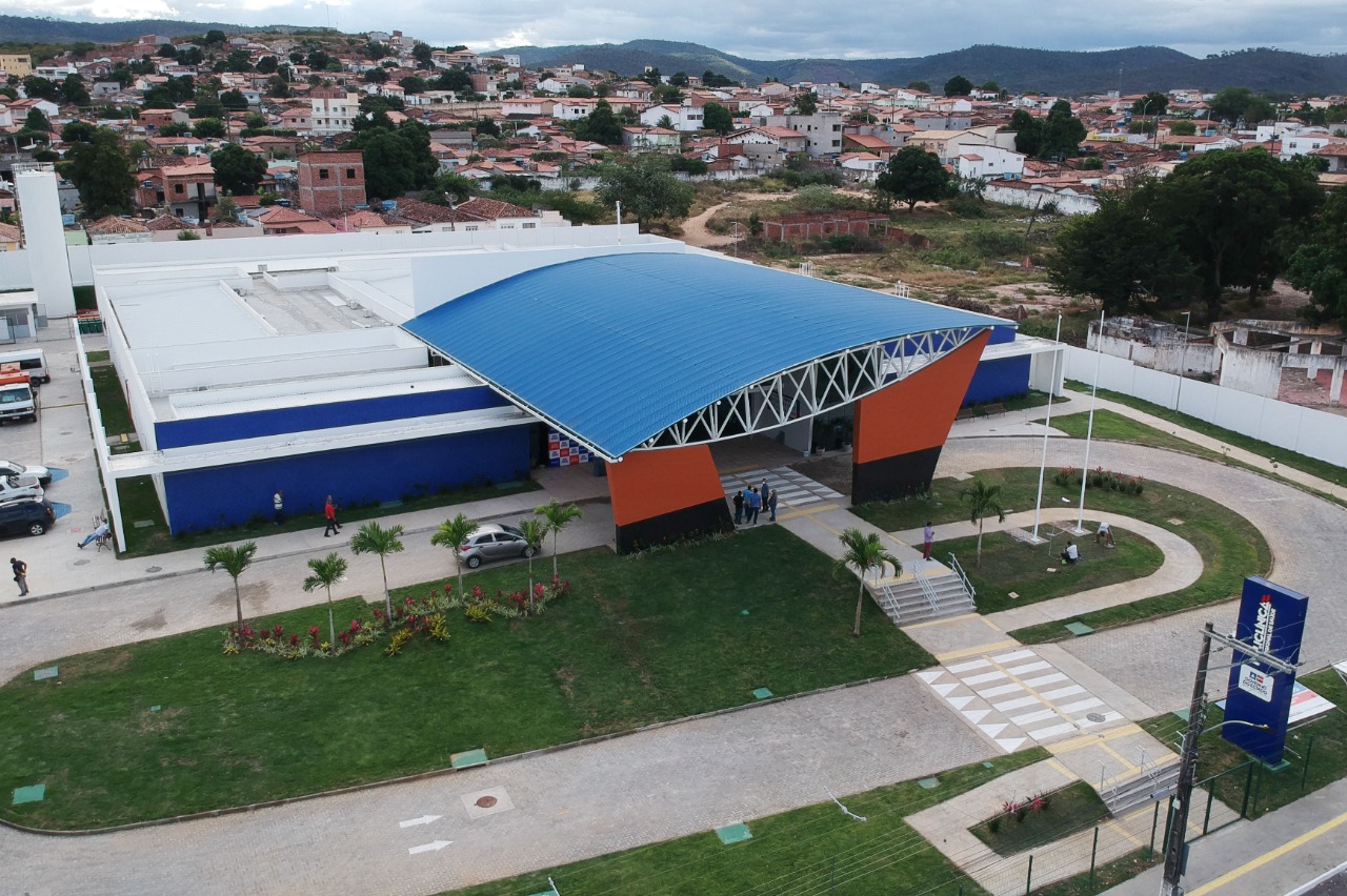 Rui Costa entrega 20ª Policlínica Regional de Saúde na Bahia