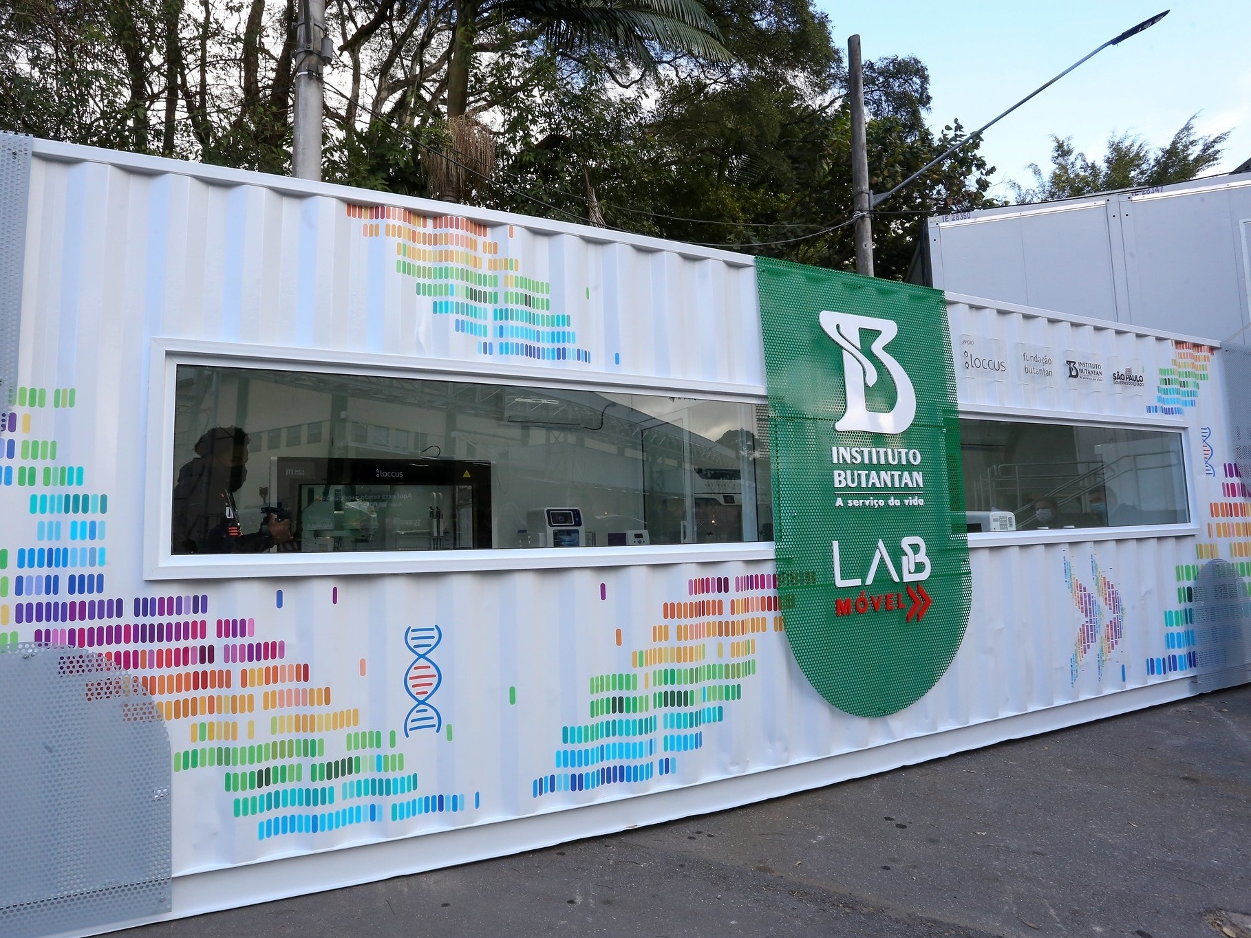 Butantan terá laboratório móvel para identificar variante Delta em SP