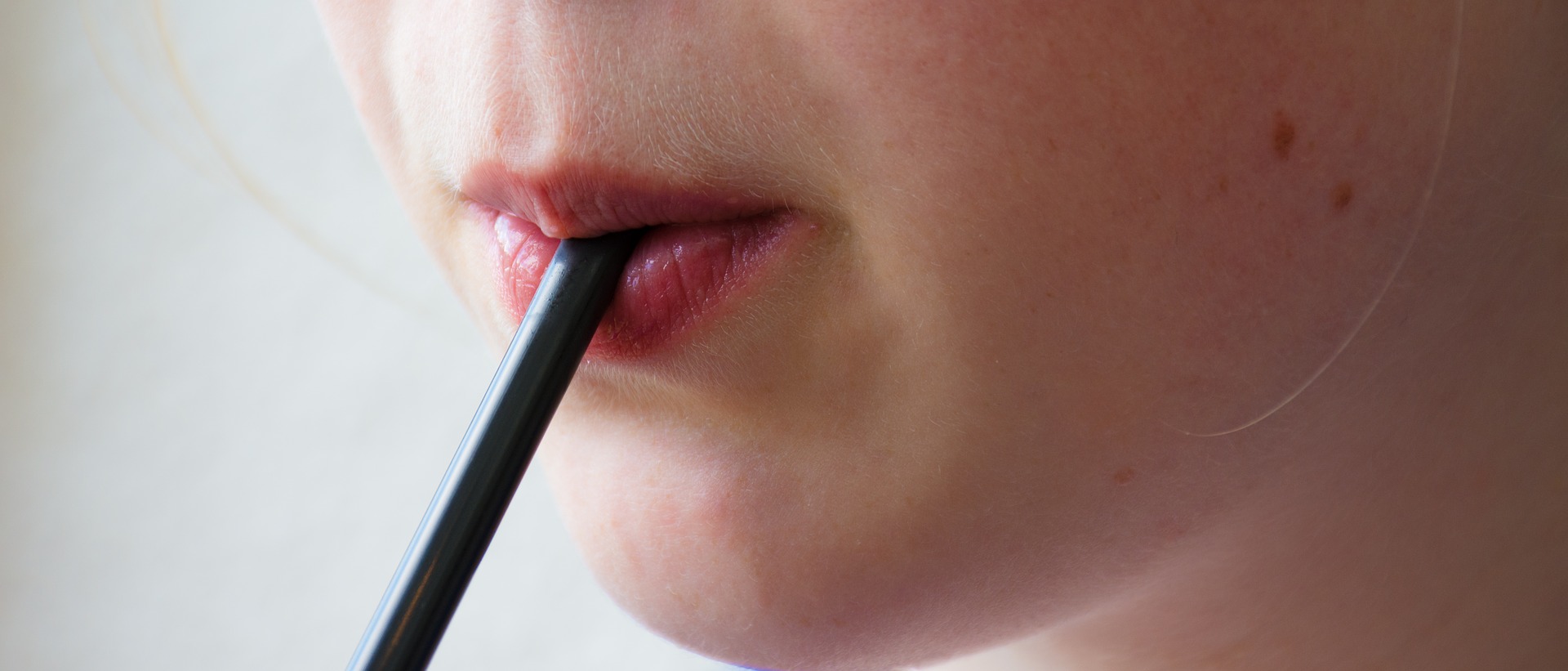 Lei proíbe fornecimento de canudos de plástico em Salvador