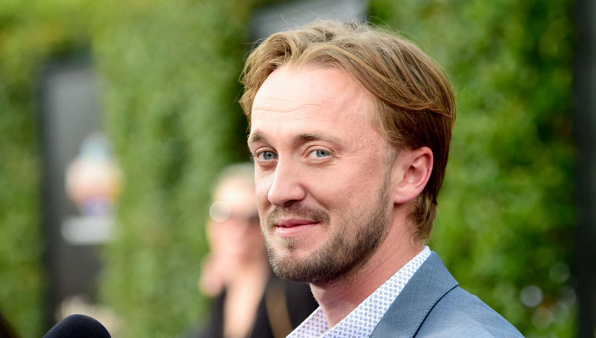 Estrela de Harry Potter, Tom Felton, desmaia durante jogo de golfe
