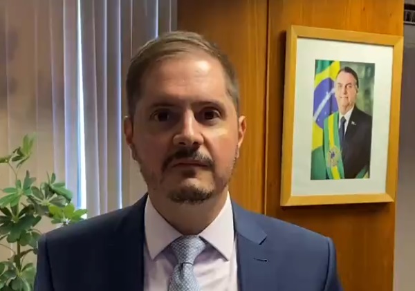 Advogado-Geral da União testa positivo para a Covid-19