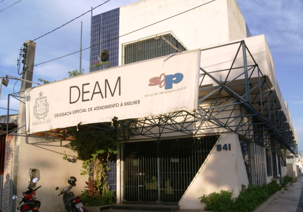 Masturbação masculina em vias de Feira de Santana lidera casos de importunação sexual