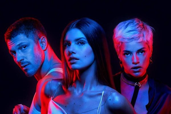 Ator da Globo faz transplante capilar e fica irreconhecível