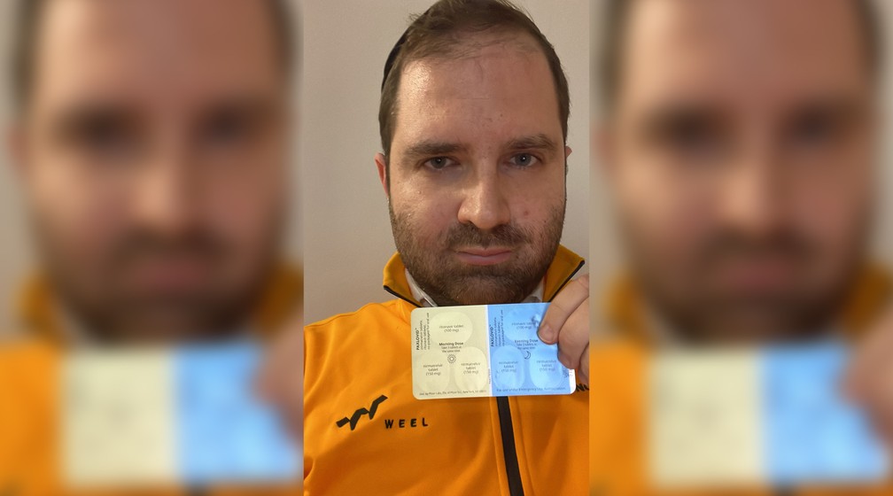 Brasileiro é o 1º paciente a receber remédio da Pfizer contra Covid em Israel