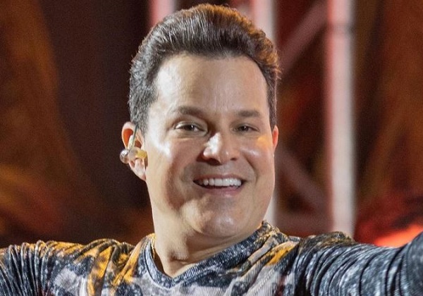 João Neto, da dupla com Frederico, é diagnosticado com câncer de tireoide