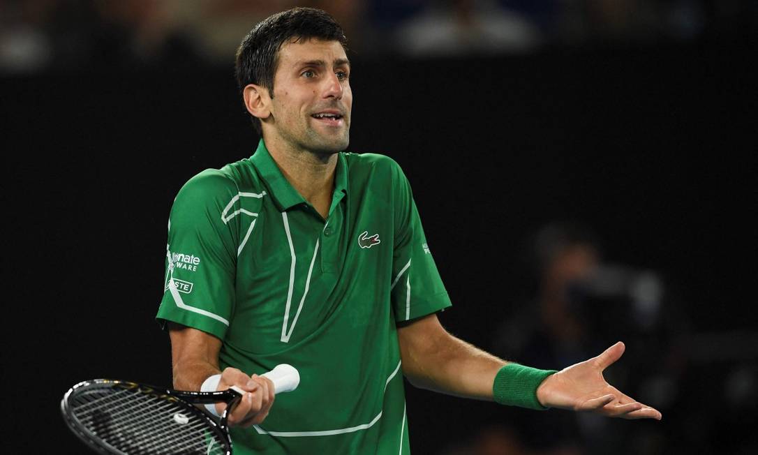 Tenista Djokovic diz estar disposto a sacrificar títulos para não se vacinar contra Covid