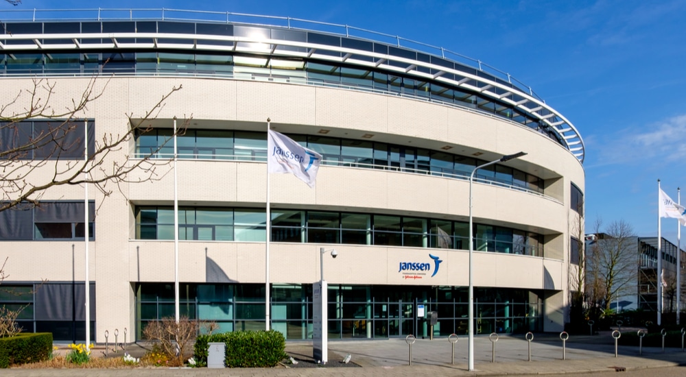 Janssen fecha fábrica e suspende produção de vacina contra a Covid-19