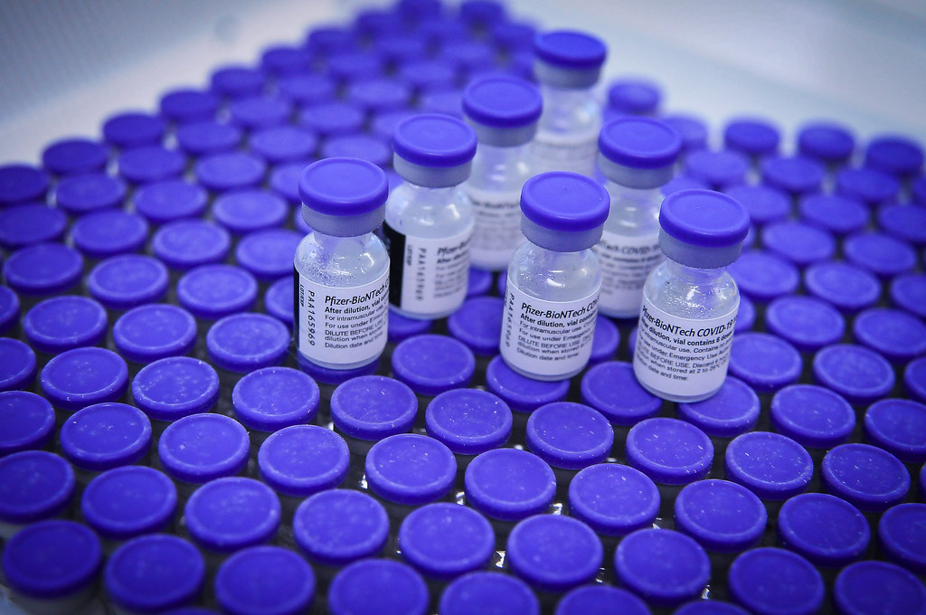 Saúde recebeu nesta quinta (3) mais de 1,6 milhões de doses de vacina da Pfizer