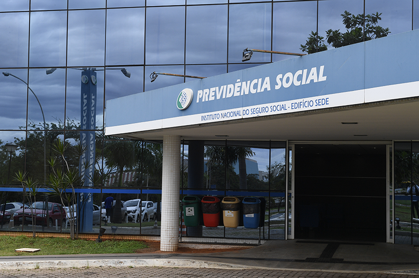 PF: médico é alvo de ação contra quadrilha suspeita de fraudes no INSS