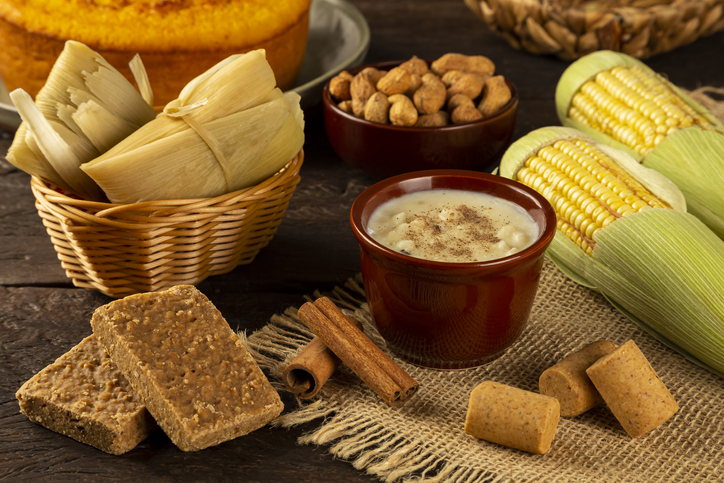 Vigilância Sanitária fiscaliza locais que comercializam alimentos típicos do período junino