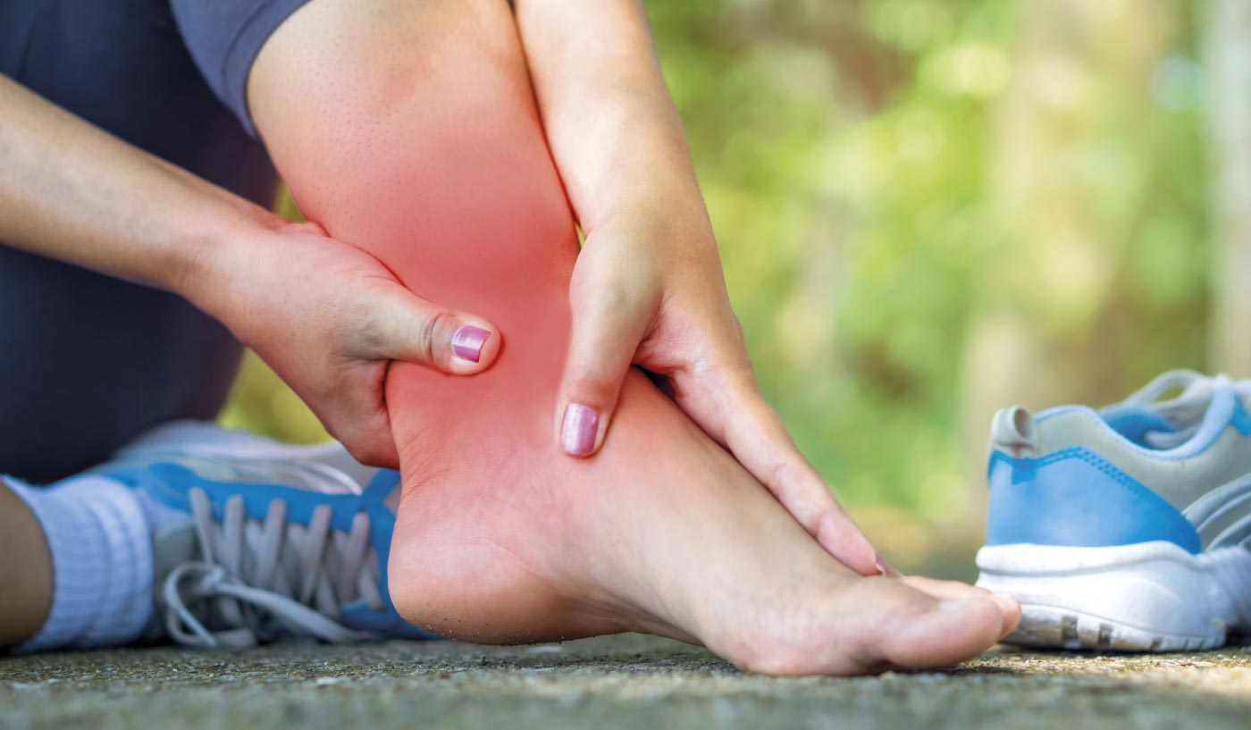Entorse de tornozelo pode evoluir para lesões mais severas quando não tratado, afirma especialista