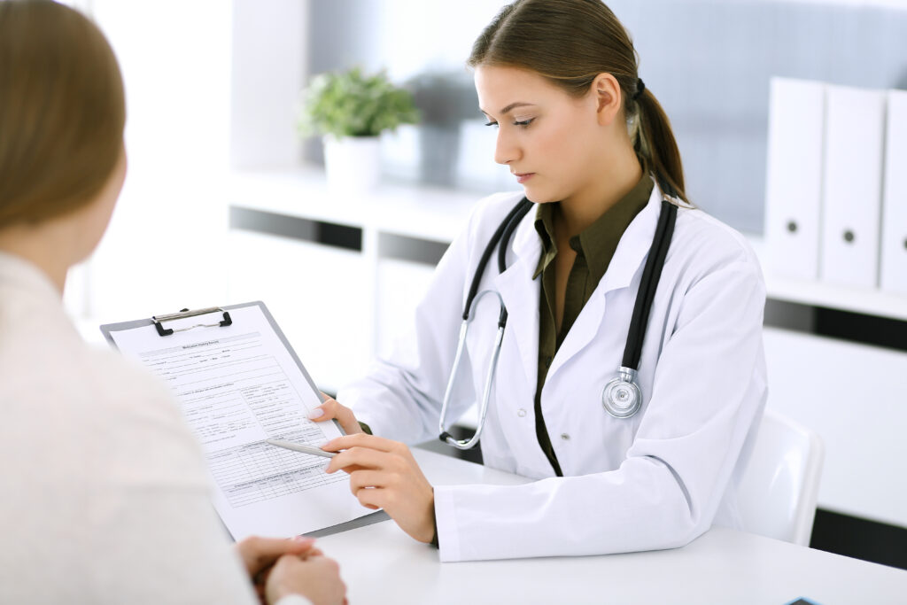 Saúde contrata médicos para atuar em serviços de atendimento especializado em Salvador