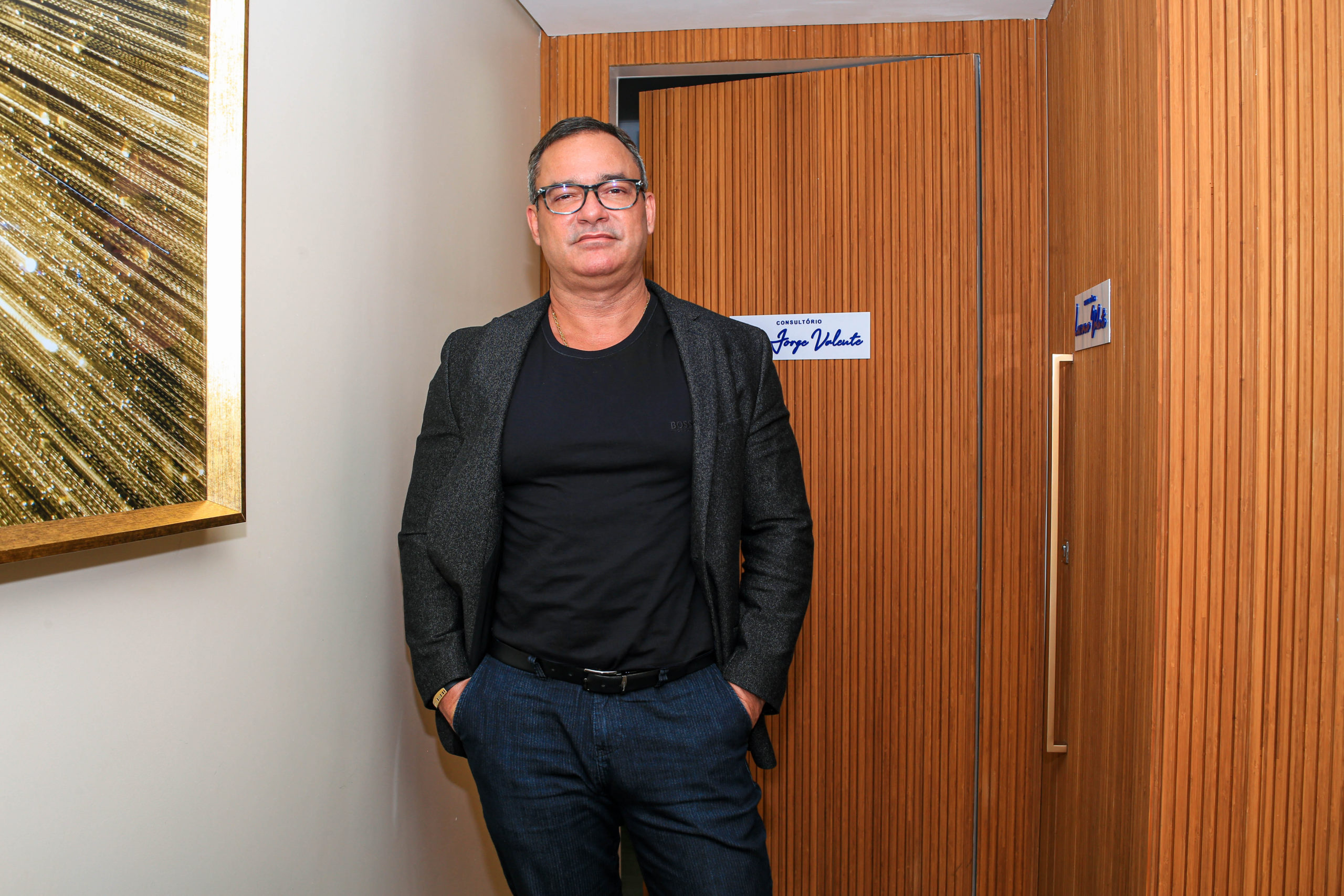 Ignorar os sintomas da andropausa pode representar riscos à saúde masculina