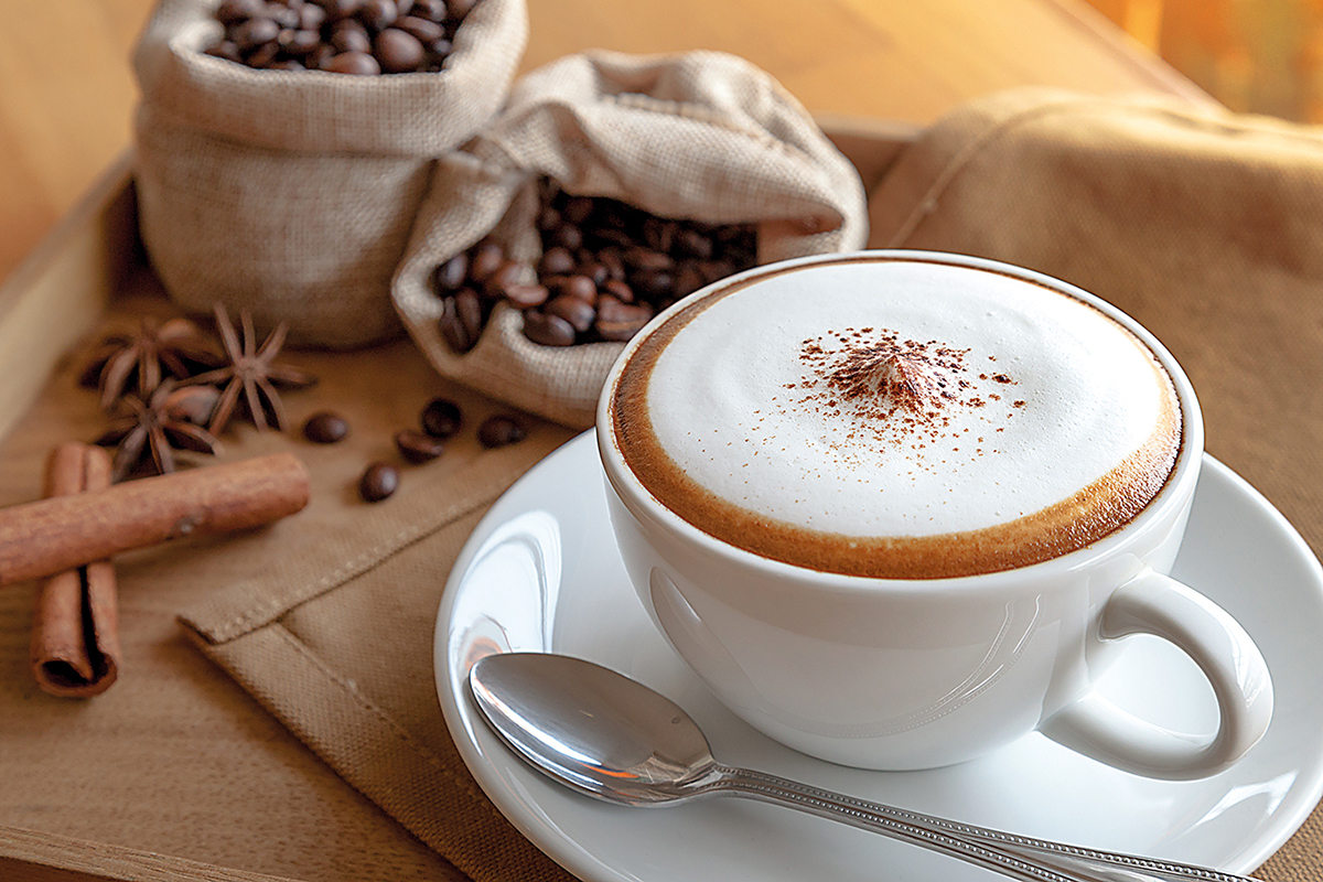 Academia de Pediatria alerta que crianças de até 12 anos não devem tomar café