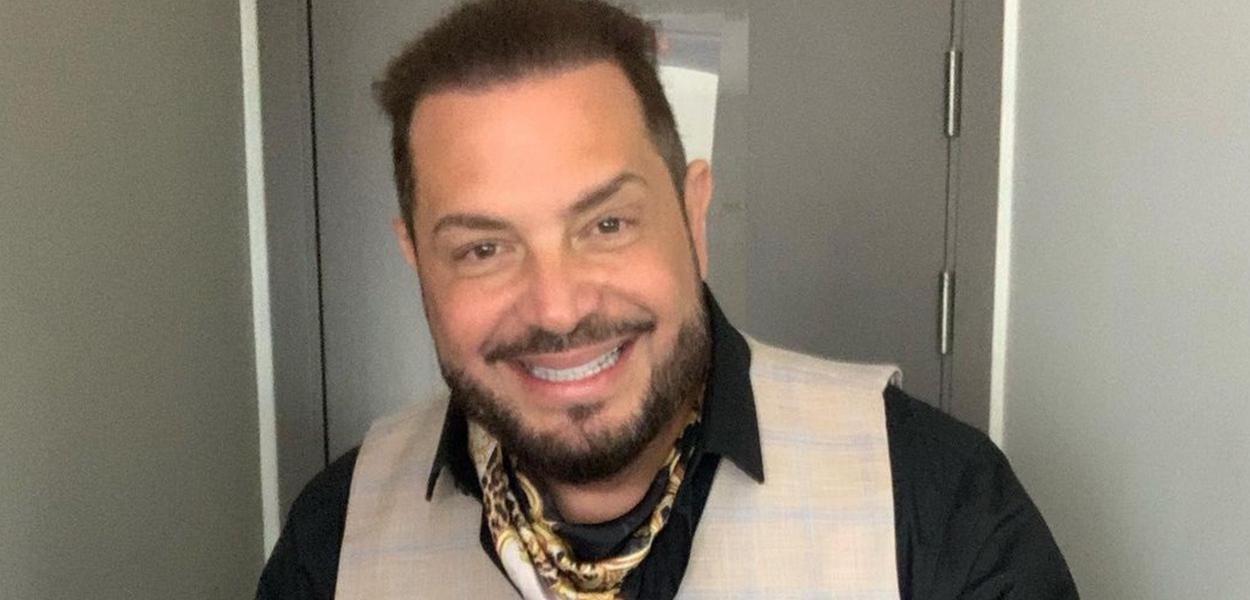 Conrado é diagnosticado com tumor maligno e passará por cirurgia