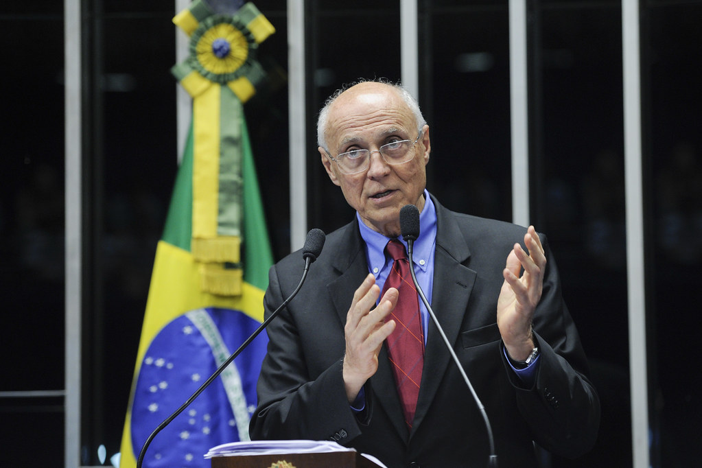 Eduardo Suplicy é diagnosticado com Parkinson e faz tratamento com canabidiol