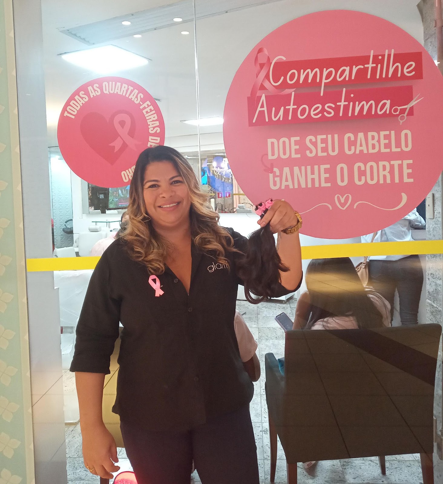 Campanha “Doe seu cabelo e ganhe um corte” segue no Shopping Center Lapa até 28/10