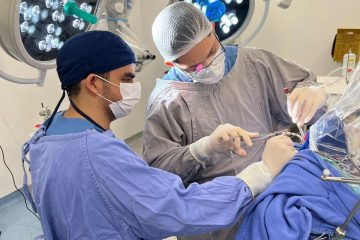 HCA realiza neurocirurgia com paciente acordada para retirada de tumor cerebral