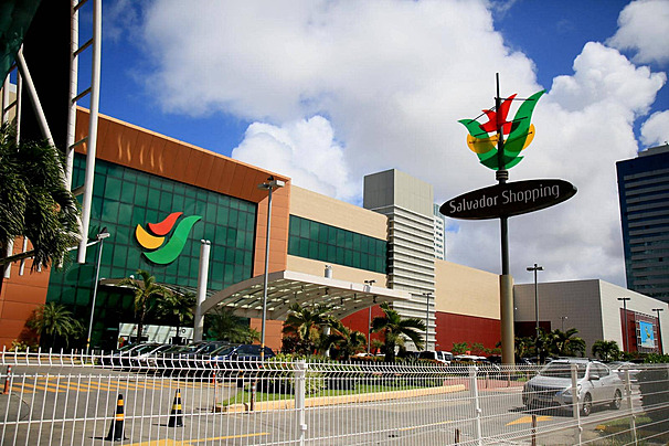 Saúde leva ações do Outubro Rosa para shoppings de Salvador a partir desta terça-feira (17)